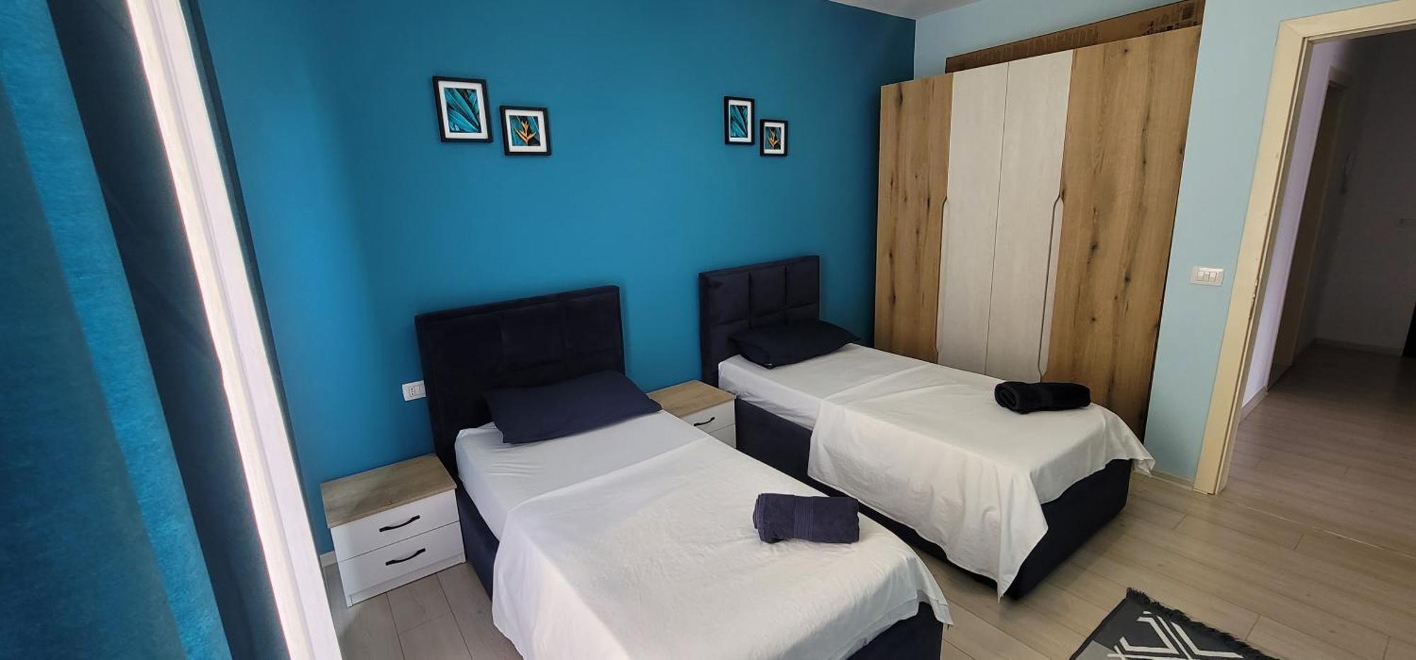 Hidden Gem, Modern 2bedroom, Amazing Terrace-free Parking-your Away From Appartamento *