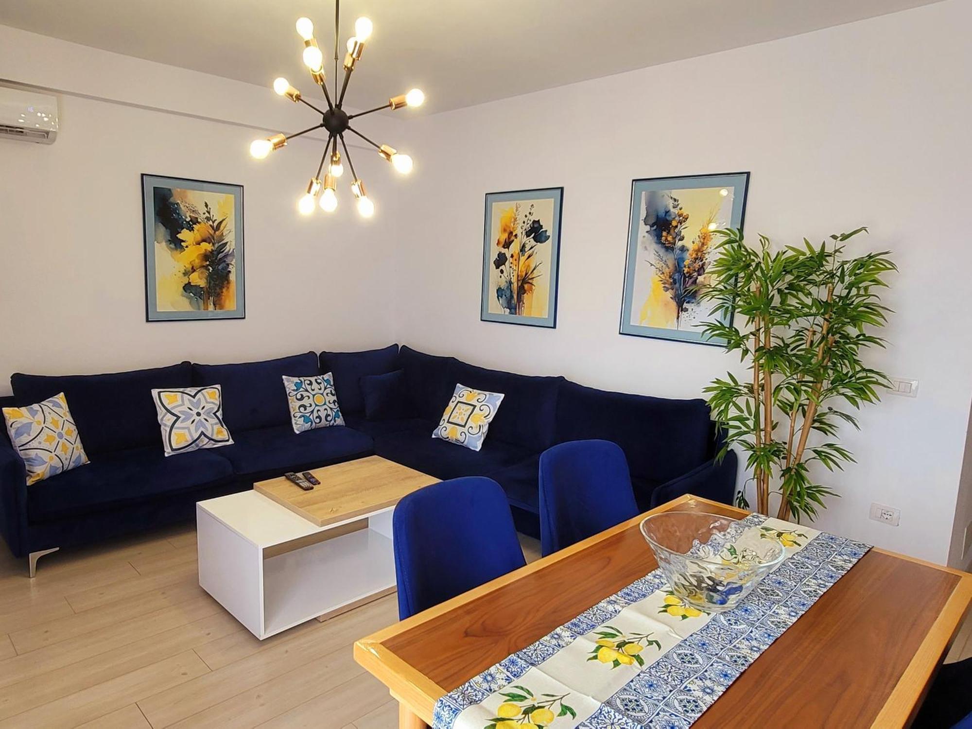 Hidden Gem, Modern 2bedroom, Amazing Terrace-free Parking-your Away From Appartamento