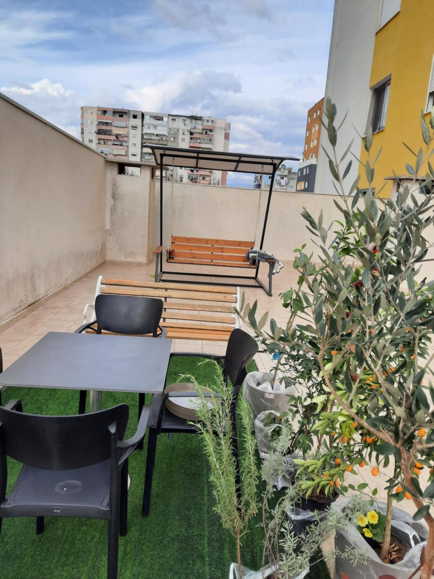 Hidden Gem, Modern 2bedroom, Amazing Terrace-free Parking-your Away From Appartamento *